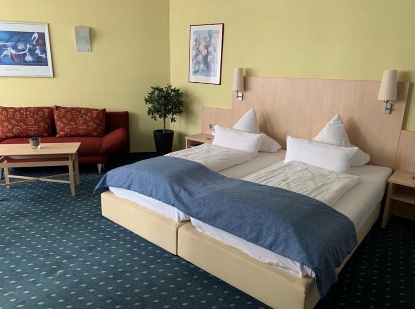Hotel Deutsches Haus Lampertheim Eksteriør bilde