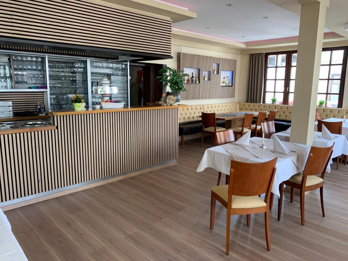 Hotel Deutsches Haus Lampertheim Eksteriør bilde